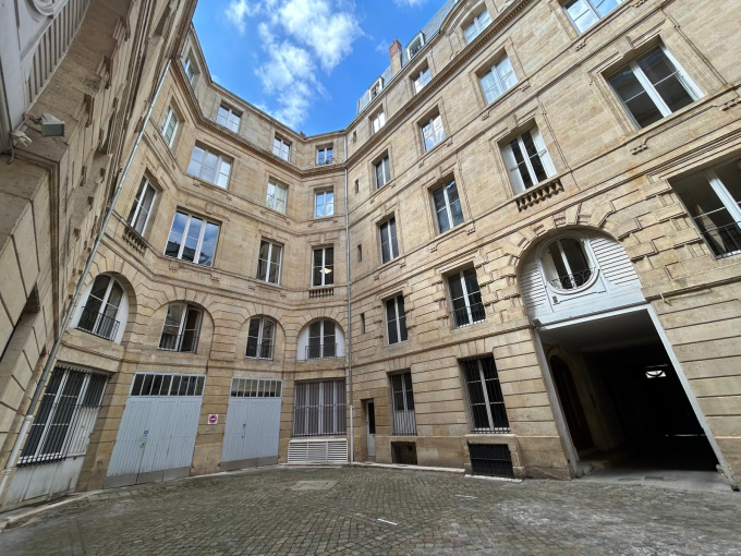 Location Immobilier Professionnel Bureaux Bordeaux (33000)