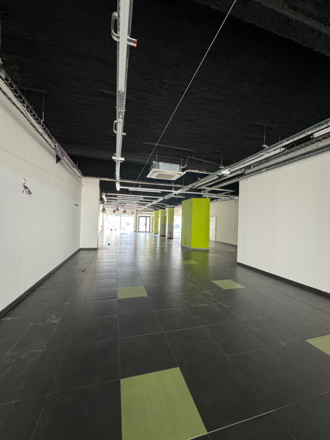Location Immobilier Professionnel Local commercial Bordeaux (33000)