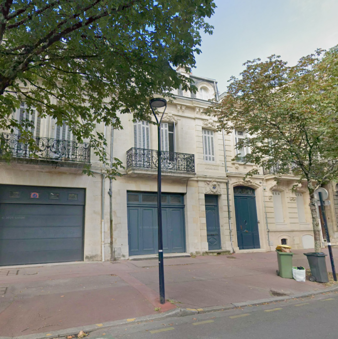 Location Immobilier Professionnel Bureaux Bordeaux (33200)