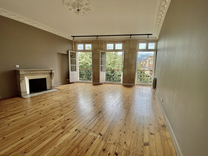 Offres de location Appartement Bordeaux (33000)