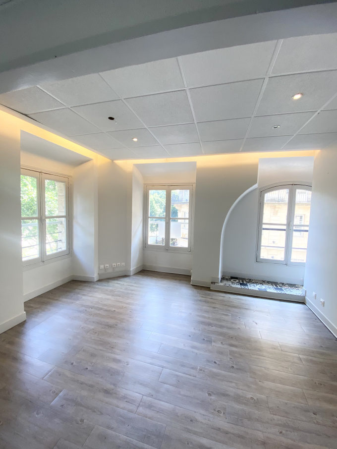 Location Immobilier Professionnel Bureaux Bordeaux (33000)