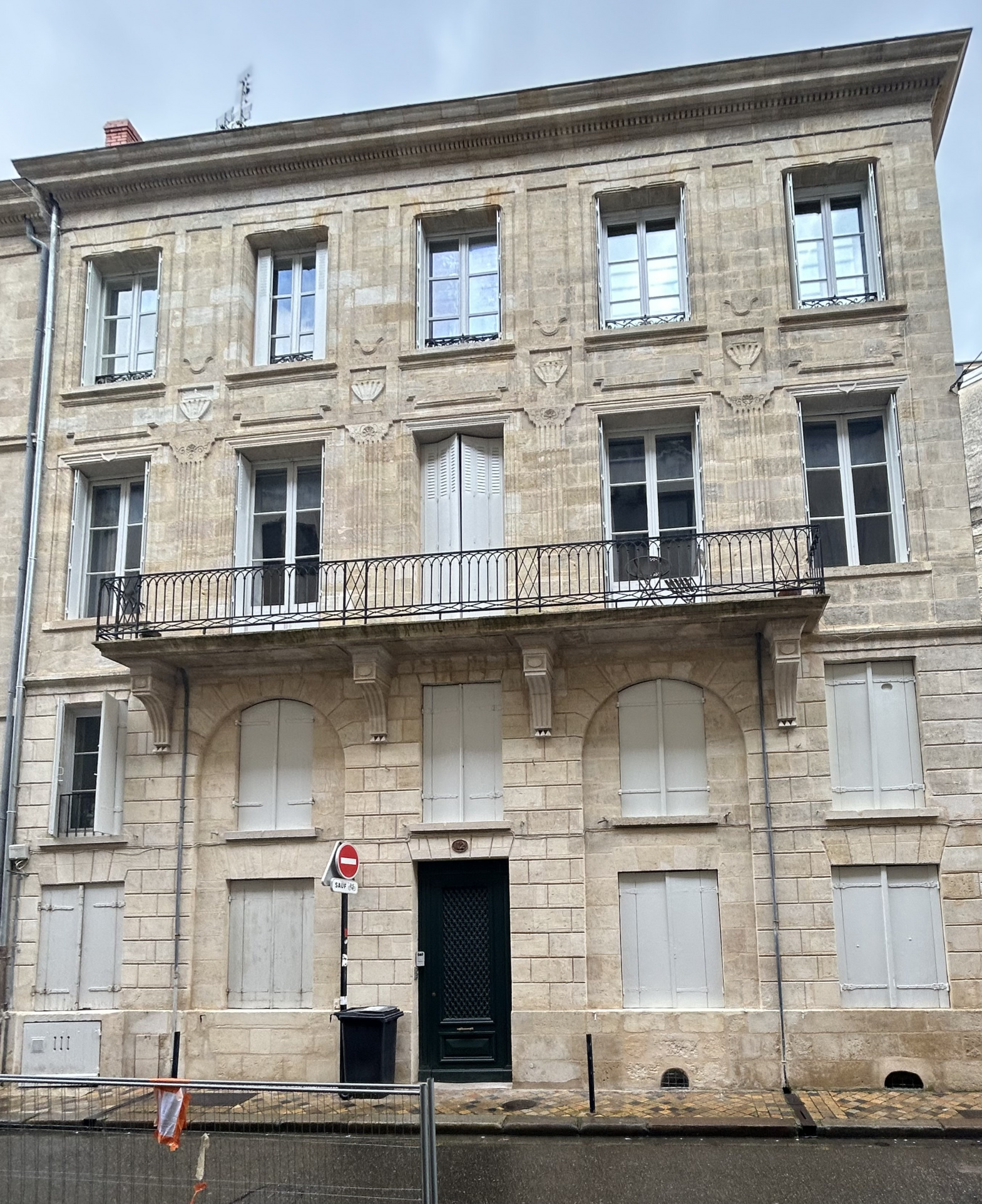 Vente Appartement 98m² 3 Pièces à Bordeaux (33000) - Abec Immobilier