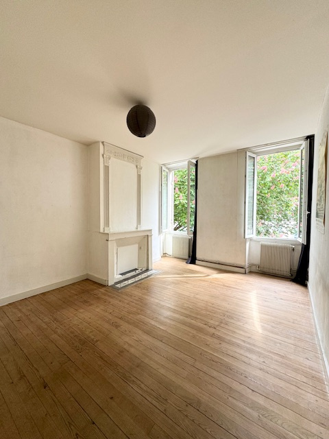 Vente Appartement 66m² 3 Pièces à Bordeaux (33000) - Abec Immobilier